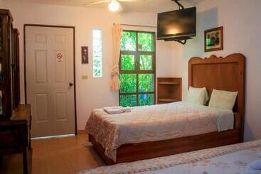 Hotelli Hacienda Xico Inn