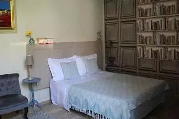 Hotel Une Chambre En Ville