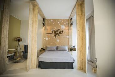 Отель Albergo Diffuso Dimora Rossi Suite B&b