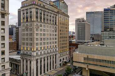 هتل Bluegreen Downtown Nashville