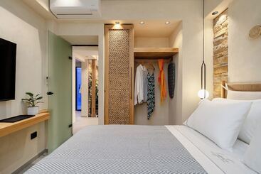 Aparthotel Legato Spa Suites With Private Pool