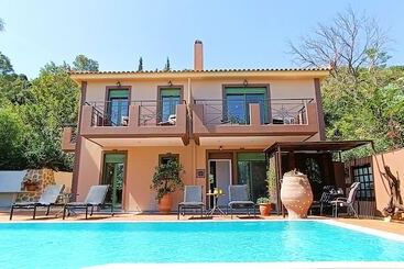 Okeanis Apartments & Suites Adults Only