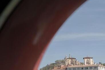 پانسیون La Peniche   Bed And Bicycle   Aigues Mortes