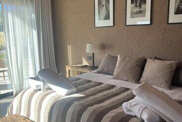 بنسيون Rancho Adobe