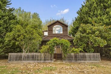 Stayau 1br Rustic Picturesque Cottage