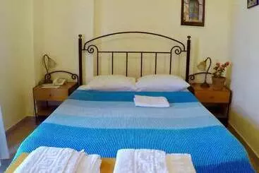 هتل Agnadi Blue Apartments