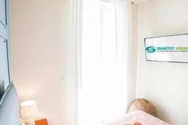 膳宿费 Smartfit House