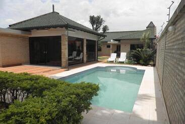 هتل Las Residentas