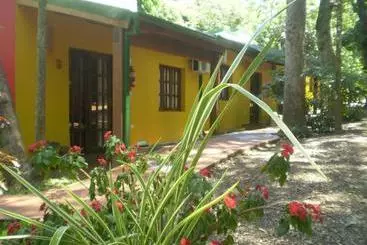バンガロー Cabañas Luces De La Selva