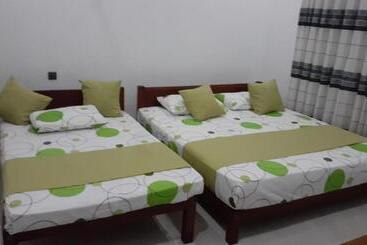 ホテル Ever Green Villa