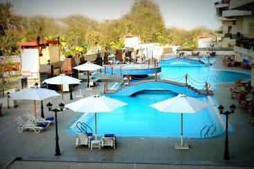 استراحتگاه Aifu Hotel El Montazah Alexandria