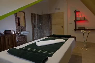 ホテル Beltine Forest