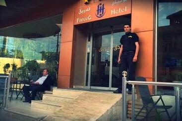 هتل Fareeq