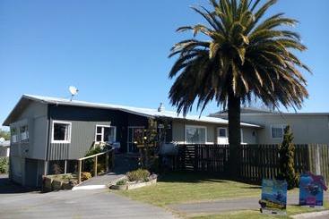 הוסטל Berkenhoff Lodge