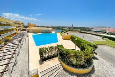 Общежитие Hi Santa Cruz   Pousada De Juventude