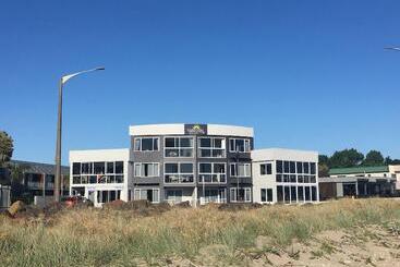 Motel Waterfront Apartments Whitianga