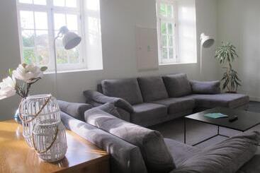 Azores Youth Hostels   Sao Miguel