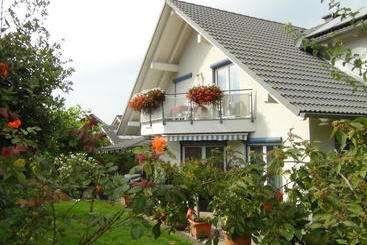Bed and Breakfast Haus Erika Am Weg