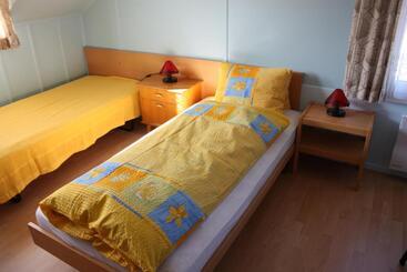 Otel Restaurant Koi Gartenteich