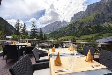 هتل Restaurant Waldhaus