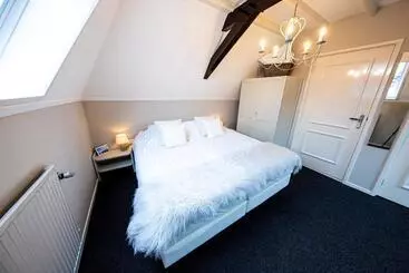 Boutique Hotel Elburg Met Tapperij