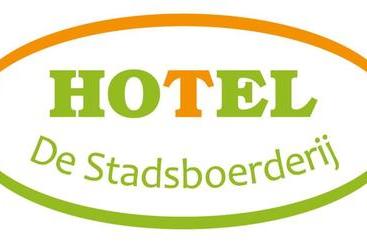 בית מלון כפרי De Stadsboerderij