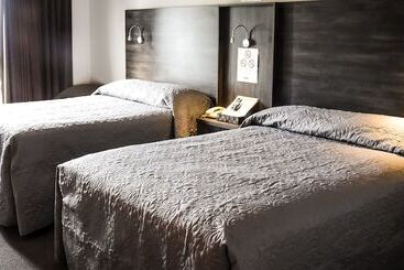 Отель Hôtel écono One