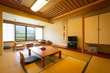 Hotel Miki