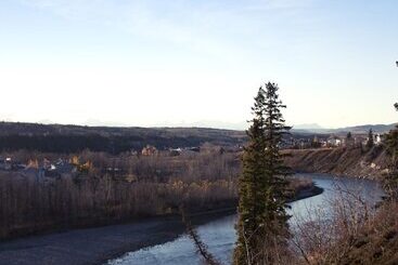 汽车旅馆  Bow River Inn