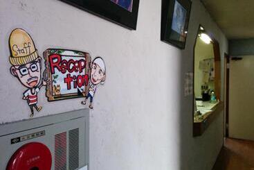 Hostel Local Knot Backpackers  Moritomizu