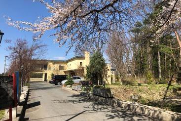 Cafe Restaurant B&b Burari