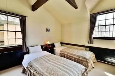 Petit Hotel Kanan