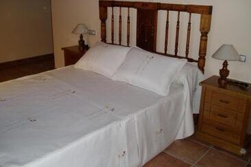 فندق Restaurante El Horno