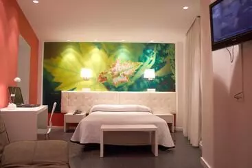 هتل Villa Sonsierra