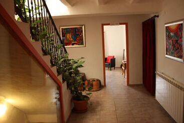 L'almàssera Casa Rural & Restaurant