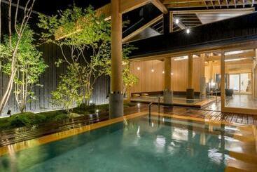 Рёкан Awara Onsen Seifuso