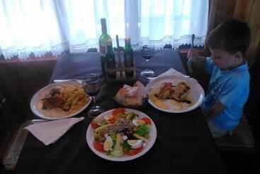 Отель El Rincón De Yaxu