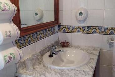 فندق La Corona Del Auteiro