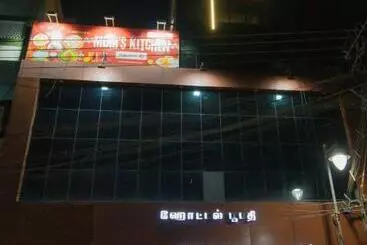 Hotel Boopathi