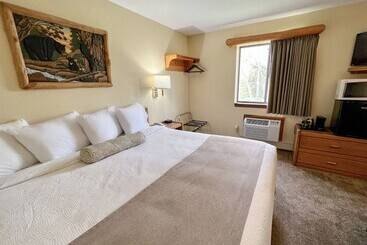 Otel Beartooth Hideaway Inn & Cabins