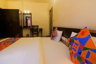 酒店 Fab Elements Inn