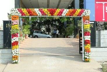 Отель Marg Krishnaaya