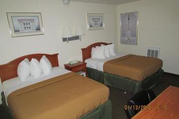 모텔 Western Inn  Green River