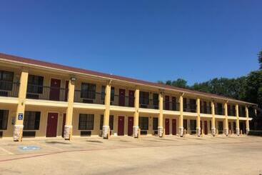 Motel Executive Inn And Suites Longview