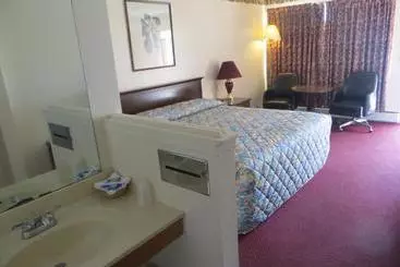 モーテル Traveler's Lodge
