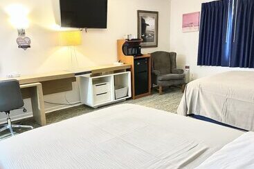 Lomakeskus Rodeway Inn