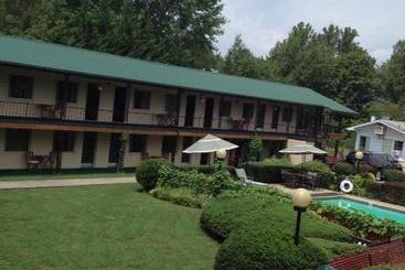 Ridge Top Motel   Bryson City