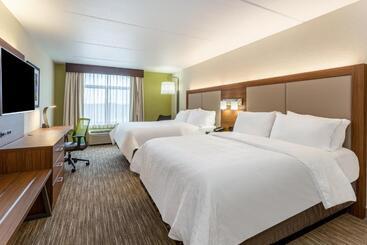 ホテル Holiday Inn Express & Suites Cedar Falls   Waterloo, An Ihg
