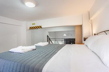 Neva S Apartment S In Center Chania 1 & 2