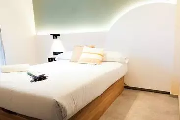 استراحتگاه Coliving Compostela